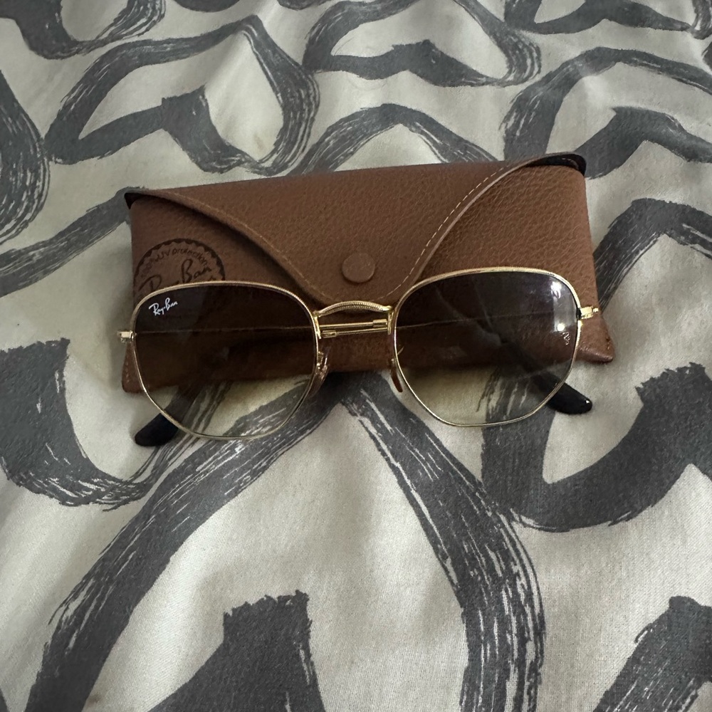 hexagonal ray bans